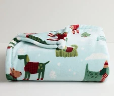 NEW - WINTER DOGS - KOHLS THE BIG ONE- PLUSH THROW BLANKET 5X6 FT