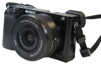 Sony Alpha a6000 Kit mit 16-50mm Objektiv