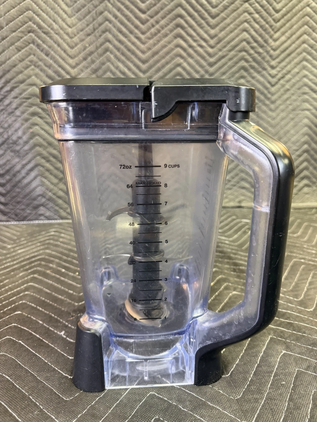 Ninja BL680 Blender Pitcher Genuine OEM BL640 BL641 BL642 BL642-30 BL642 Auto IQ
Opens in a new wind