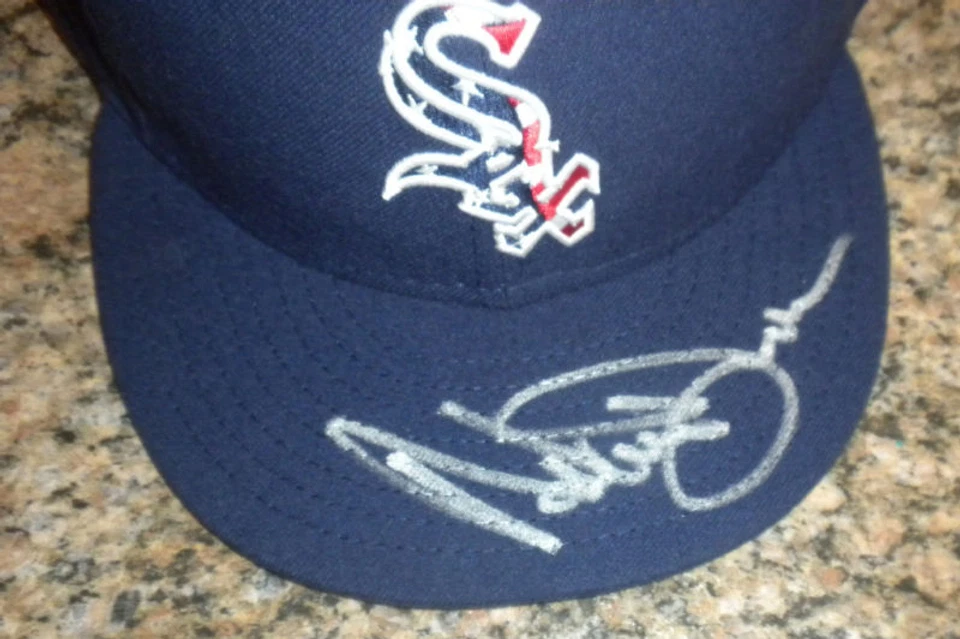 CHAPÉU BANDEIRA DOS EUA Adam Dunn Chicago White Sox Slugger assinado - Imagem 2 de 2