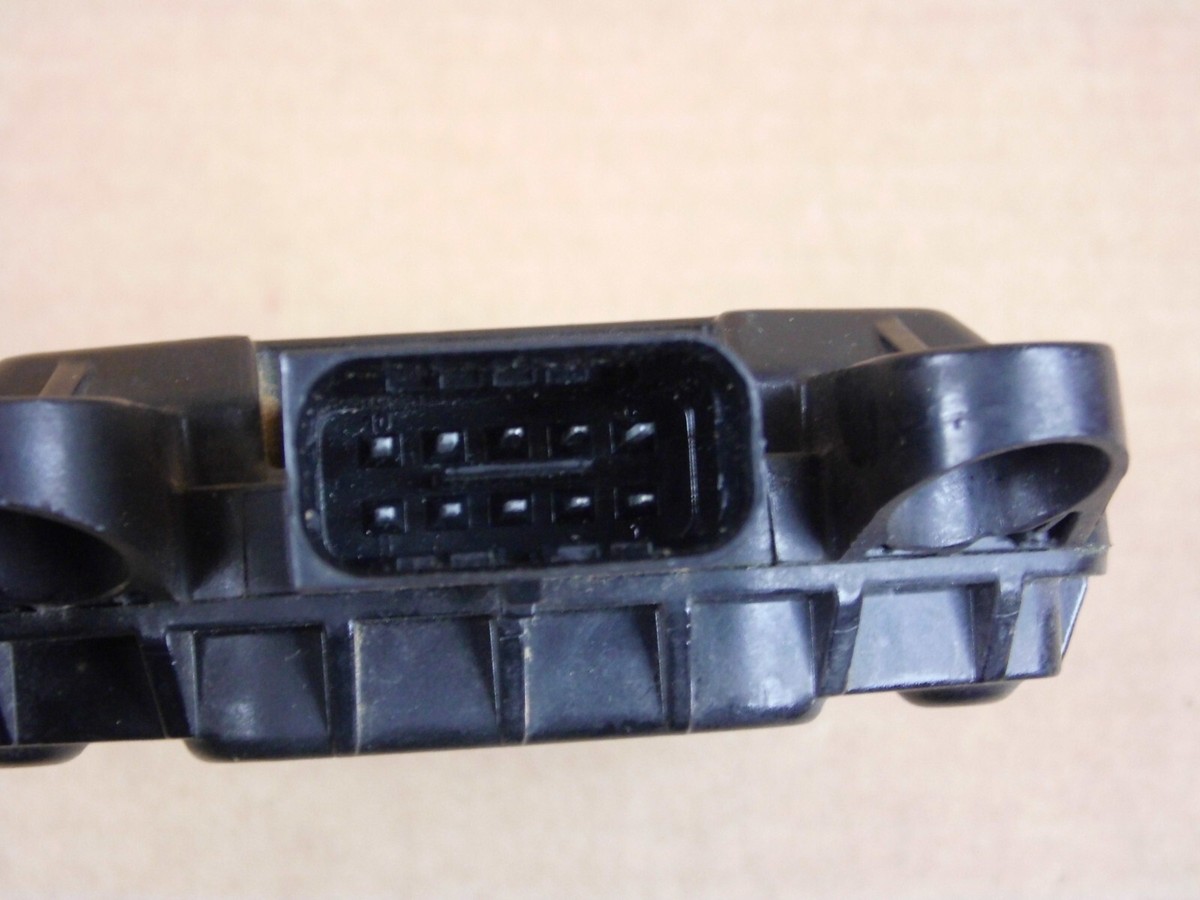 Peugeot 3008 II Citroen C4 module control radar sensor