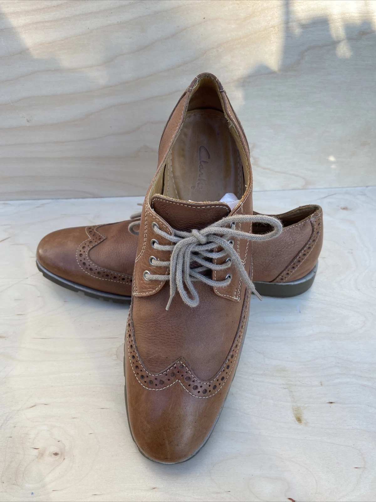 Scarpa abito in pizzo Clarks punta alata pelle marrone chiaro uomo taglia 8d oxford mansarda