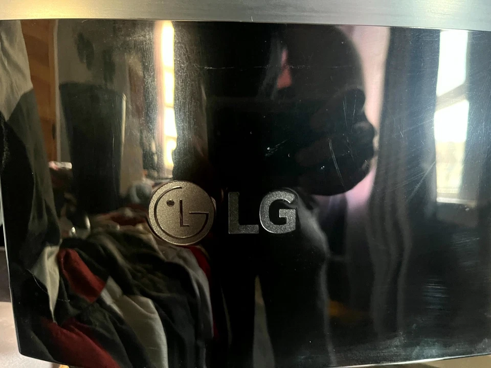 LG 32MP58HQ-P 32" Full HD IPS Monitor (2018) – HDMI & VGA Inputs, Works Great - Image 2 of 4