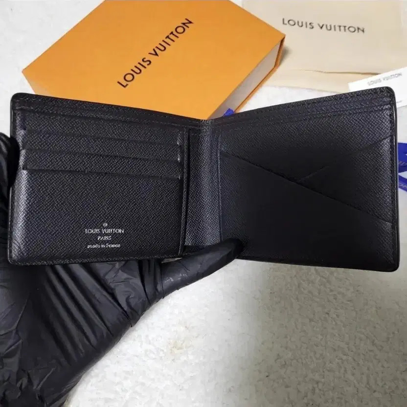 Louis Vuitton Eclipse Multi Wallet - Full Set - image 3