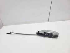 SEAT ATECA 2024 EXTERIOR DOOR HANDLE FRONT LEFT PASSENGER SIDE IN SILVER LA7W