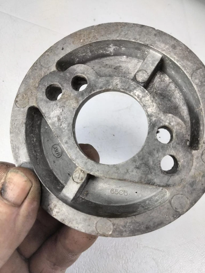 Placa de respaldo de filtro de aire MG MGB 1965 a 1973 OEM 6506 Foto 3 de 4