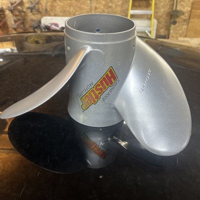 Turning Point Hustler Propeller 14-1/4x19 A1208b Silver