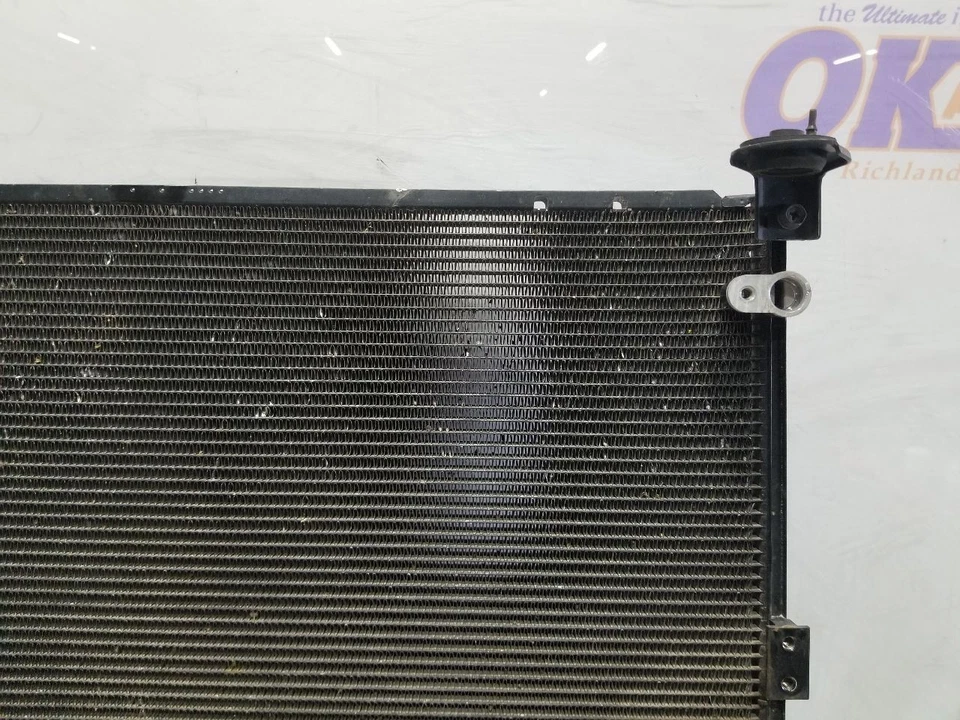 07 2007 TOYOTA FJ CRUISER 4.0L AC CONDENSER - Image 4 of 4
