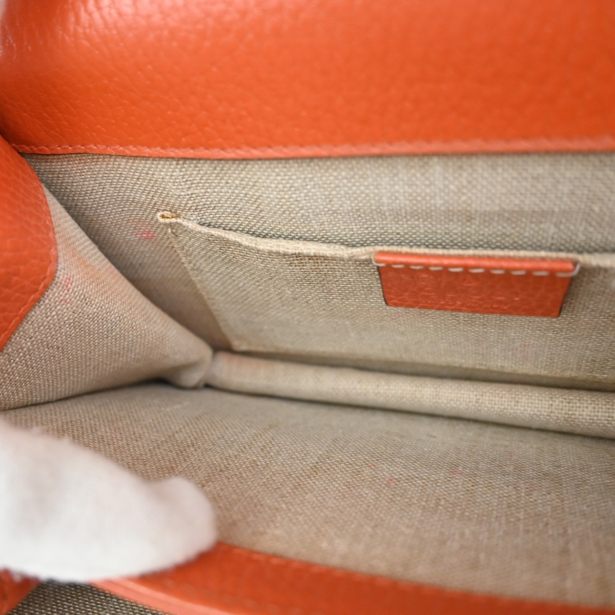 GUCCI Logo Interlocking G Mini Chain Shoulder Bag… - image 13