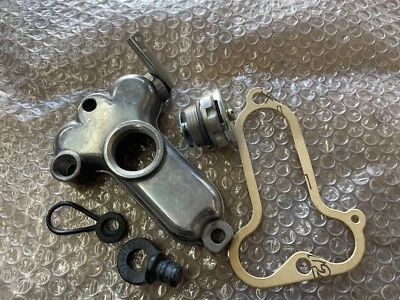 PRAI COPERCHIO PUNTERIE CON ALZAVALVOLE MOTORE LOMBARDINI LDA450 LDA510 3LD510