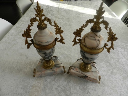 Louis XVI Pair of Gold Bronze Marble Cassolette Goat's Foot - Picture 6 of 9