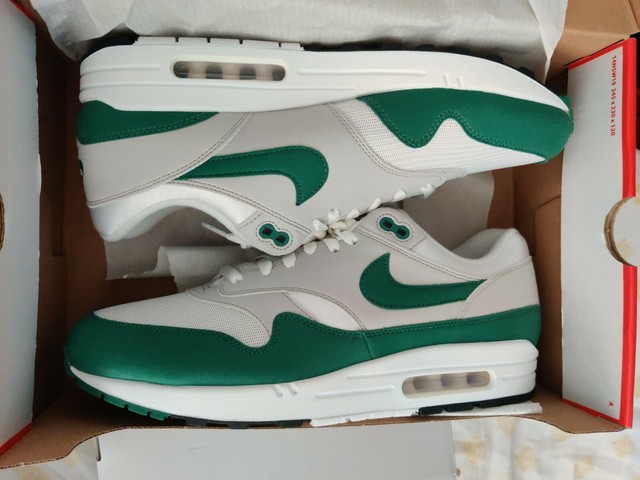 air max one evergreen