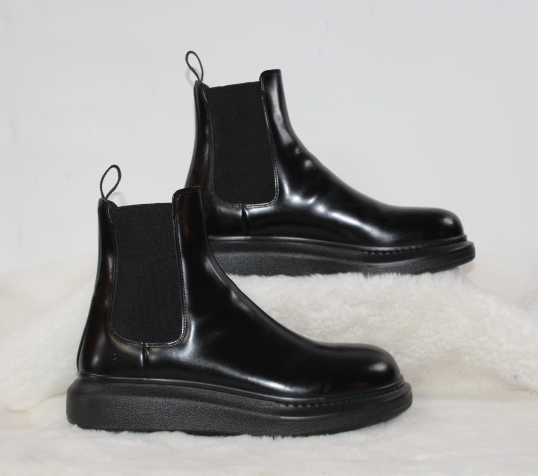 Alexander McQueen Hybrid Chelsea Boot Black 586198 EU42E | eBay