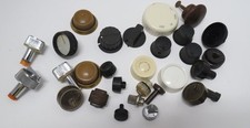 Random Lot of Vintage 28 Knobs for Electronics, Radios, Appliances, etc.