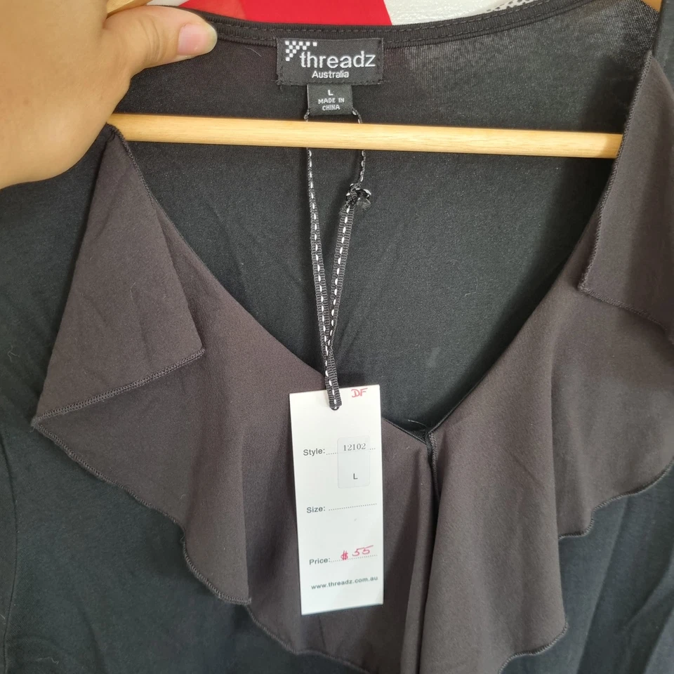 Business blouse bundle x4 Women's 16 black threadz casual business BNWT - image 2 of 4