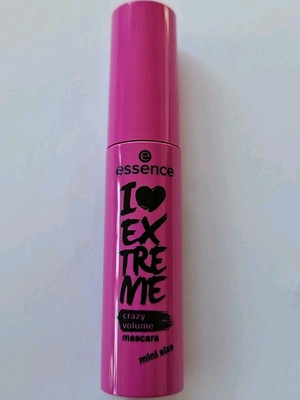 Essence I  EXTREME Crazy Volume Mascara mini size. 
