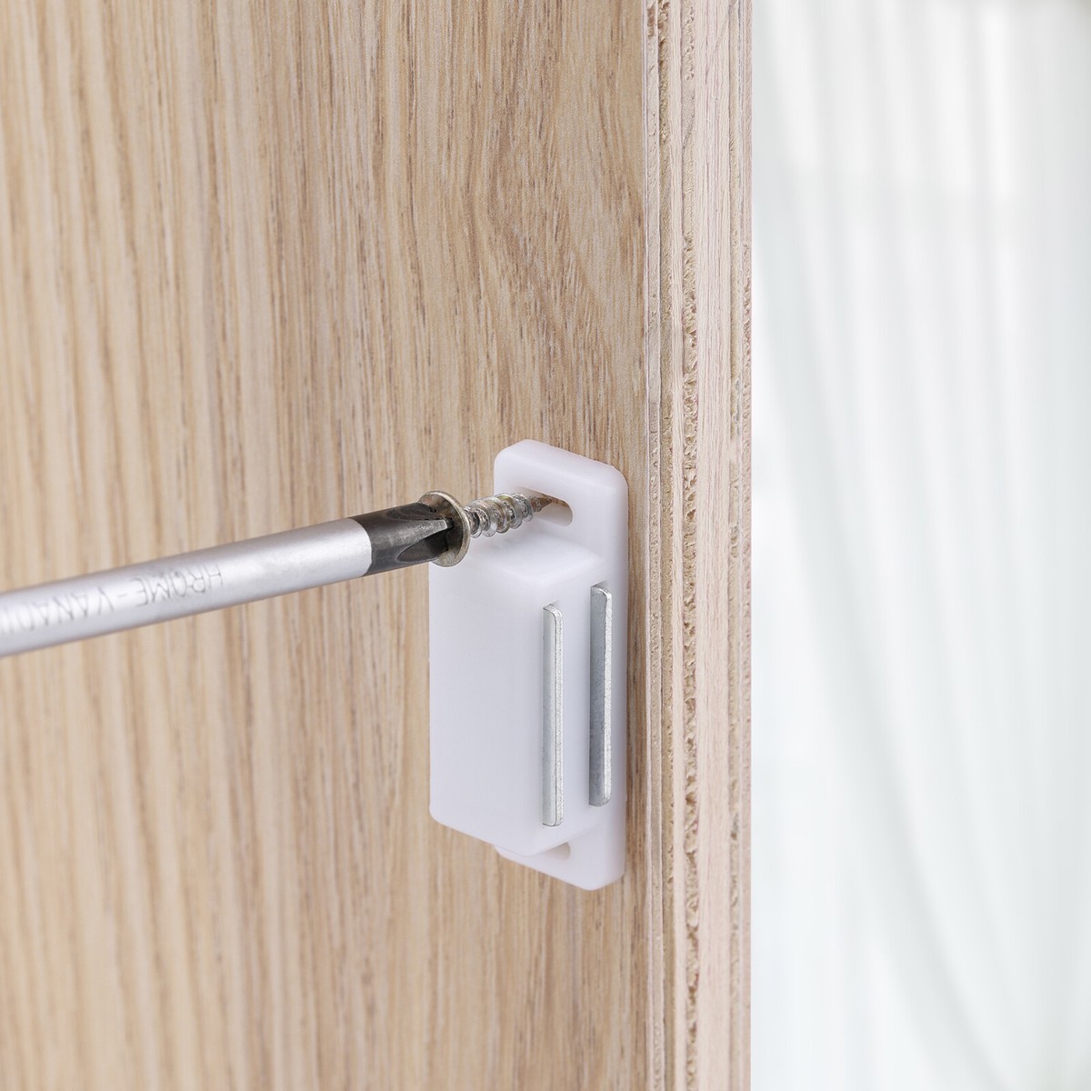 Lot Magnetic Cabinet & Door Latch/Catch Closures Kitchen Cabinet