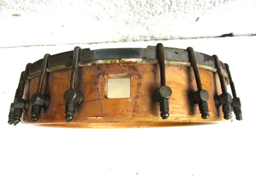 VINTAGE BANJO POT.  1920'S.  10 3/4" HEAD