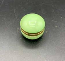 Ancienne petite boite, pilulier vintage en albâtre vert et doré Années 70