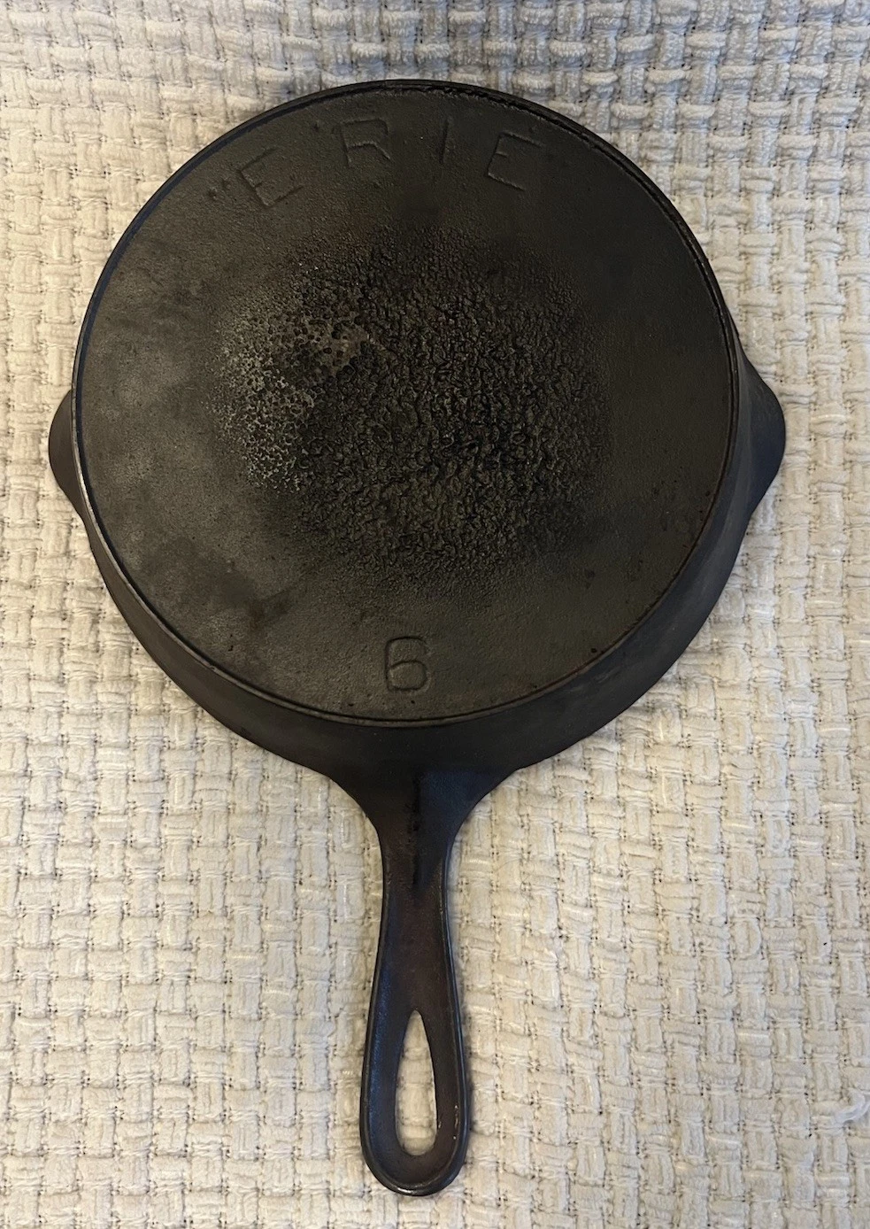 ERIE 6 Cast Iron Skillet Heat Ring CRACKED