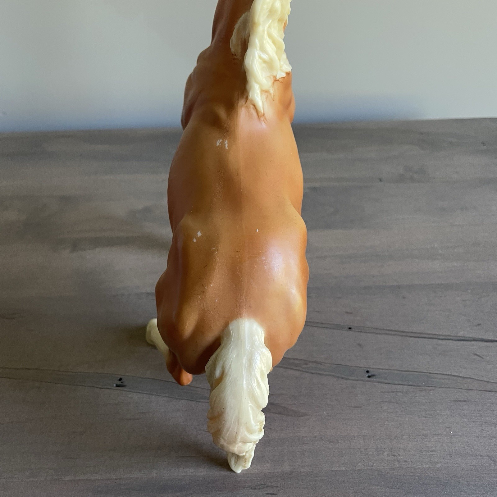 Breyer Horse Semi Rearing American Mustang #118 Traditional Model SHRINKY? *Read