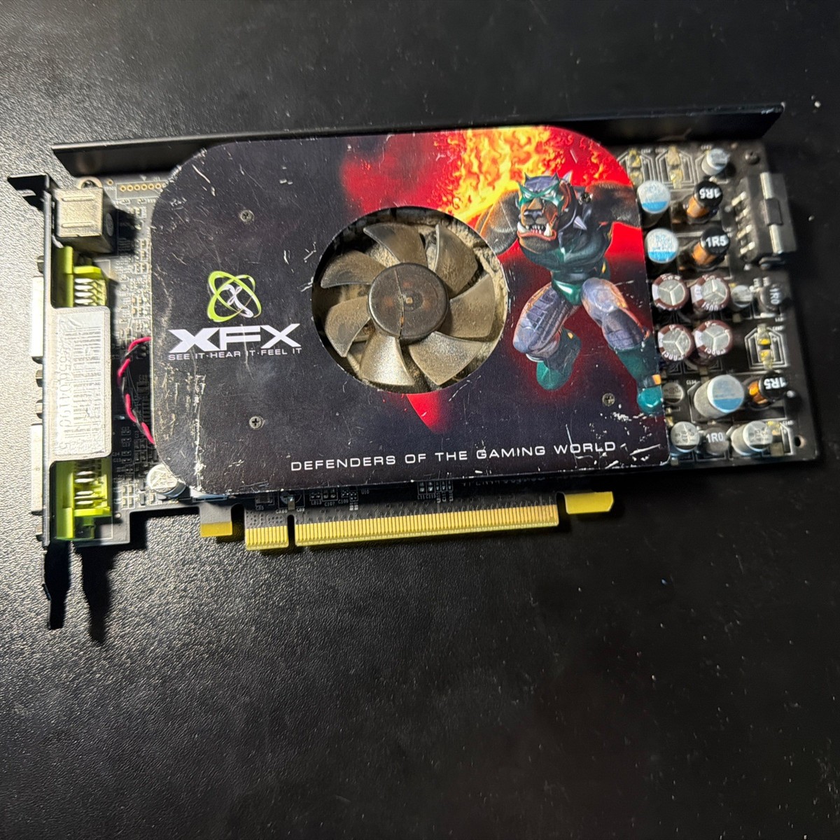 XFX NVIDIA GeForce 6800XT (PV-T42E-UDE3) 256MB GDDR3 SDRAM PCI