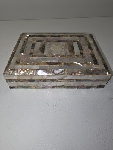 Vintage Bethlehem Mother Of Pearl Jewelry Box Absolutely Stunning!