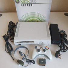 60GB Microsoft Xbox 360 Console NXE Kinect Dashboard 13599 Boxed Complete #5249