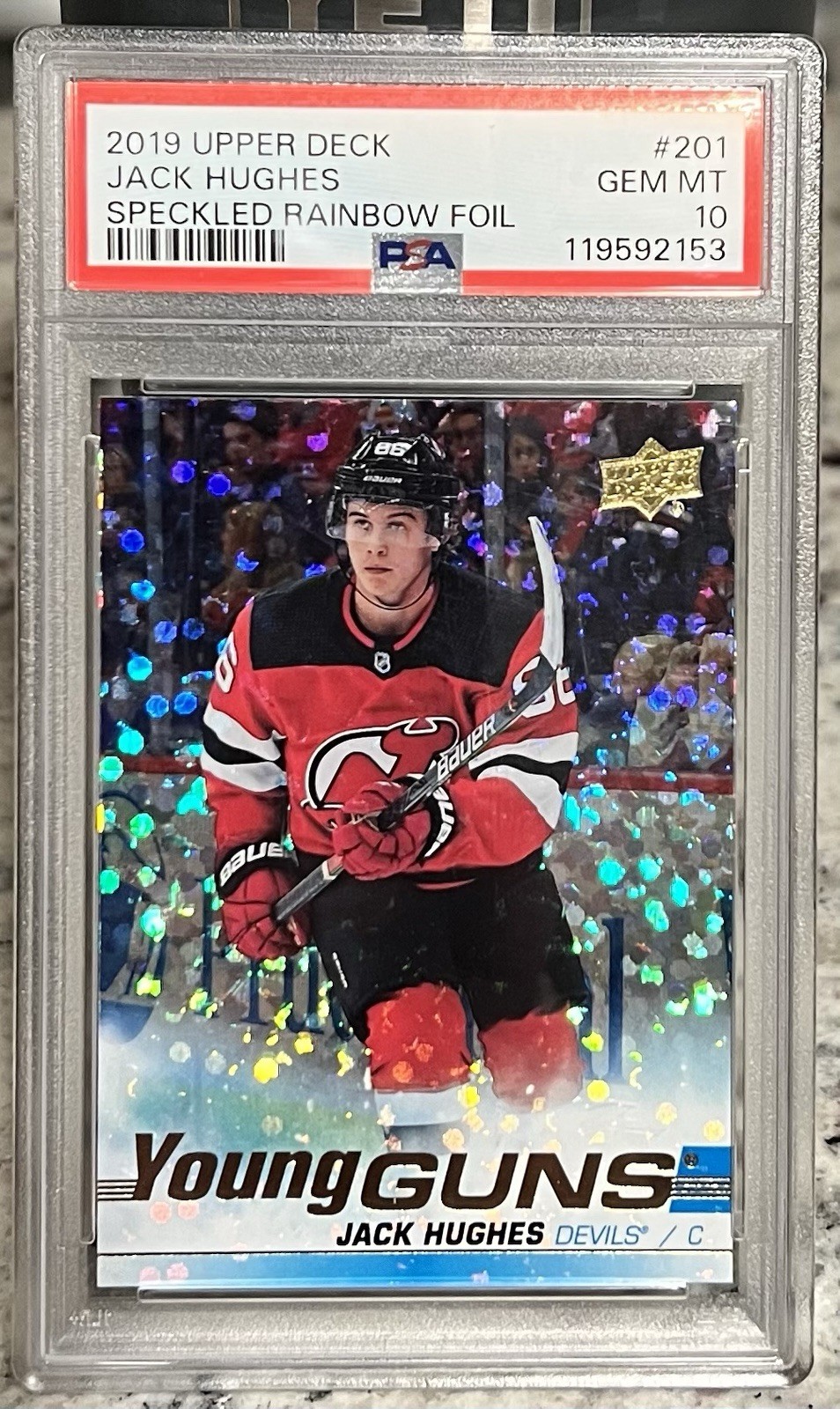 2019-20 -Young Guns Jack Hughes #201 Speckled Rainbow Foil (RC) 25 Population 🔥