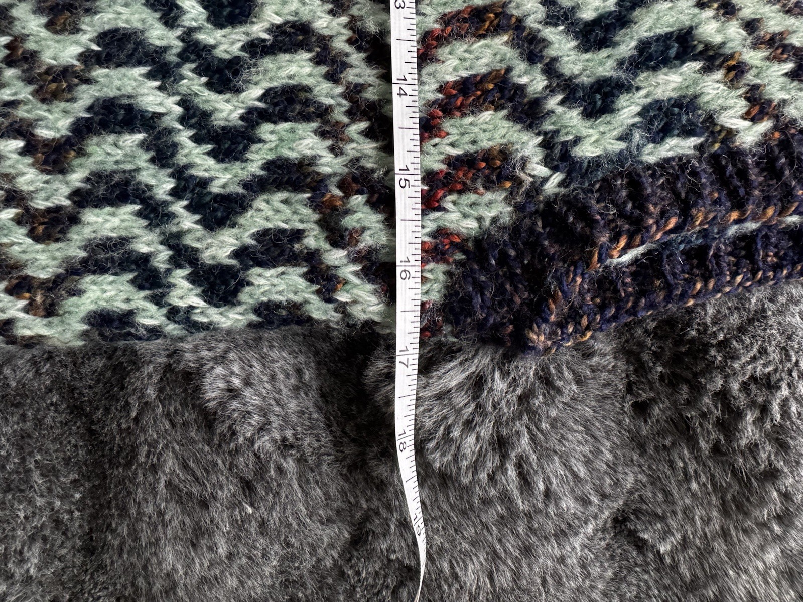 HandKnit Chunky Geometric Pattern Sleeveless Pull… - image 5