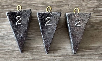 Bullet Weights Pyramid Sinkers 2 oz Fishing Weights Lot of 7 Saltwater
