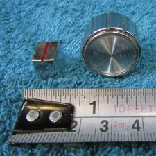 2  SOUNDESIGN Replacement KNOBS for Table Radio Model 3381