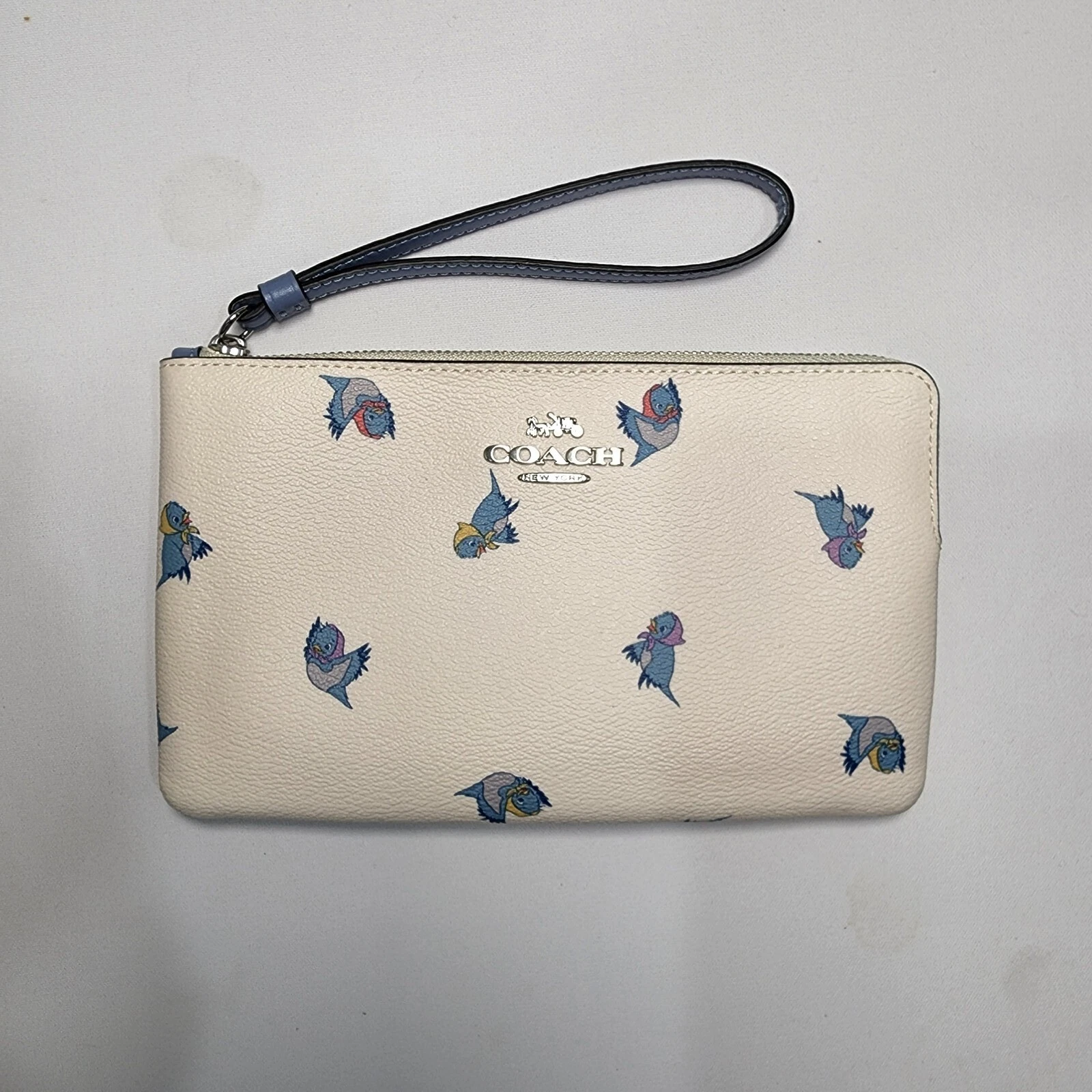 Bracciale Coach C3359 Disney X Coach grande zip angolare Cenerentola uccellini volanti nuovo con etichette