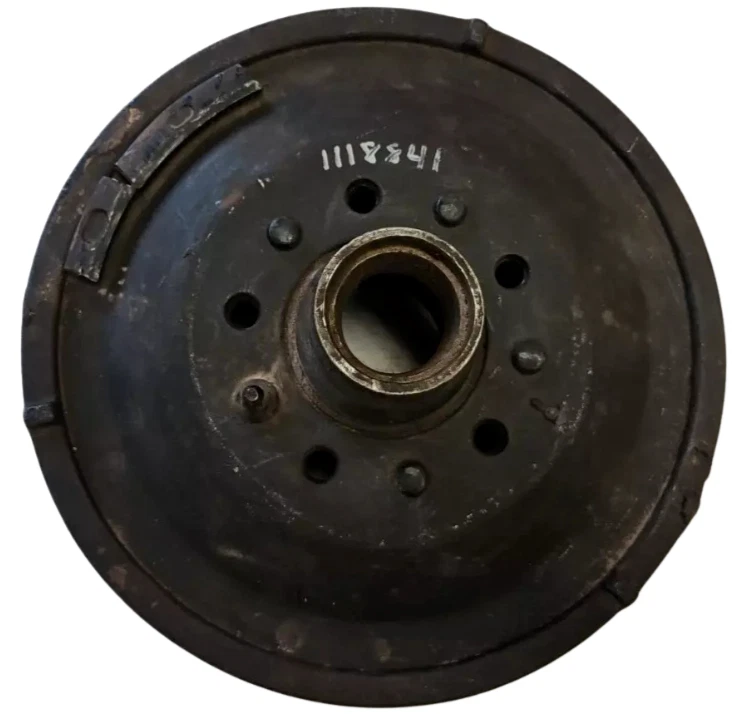1946-1948 DeSoto S-11 buje de freno delantero izquierdo lado del conductor y tambor 1118841 nuevo de lote Foto 2 de 4