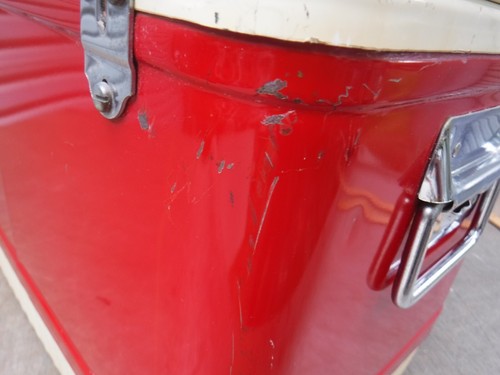 Vintage Coleman Diamond Logo Red Cooler 18" x 11" x 13" (Feb. 1965) very good. - Picture 12 of 18