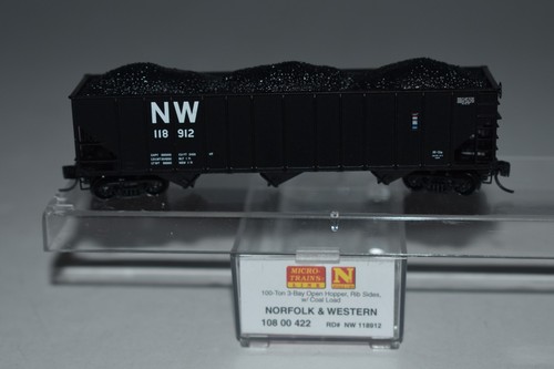 Tolva de 3 bahías Norfolk & Western escala N MTL 10800422 con carga 118912 C58504 | Condition: Used