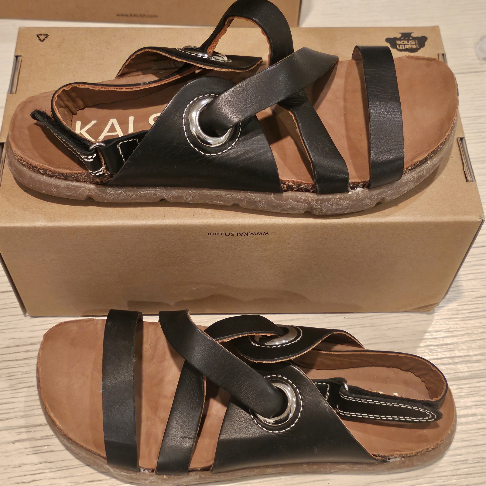 NEW KALSO EARTH DALYLA Women's BLACK Leather Strappy Sandals Shoes 10 US 41 EUR