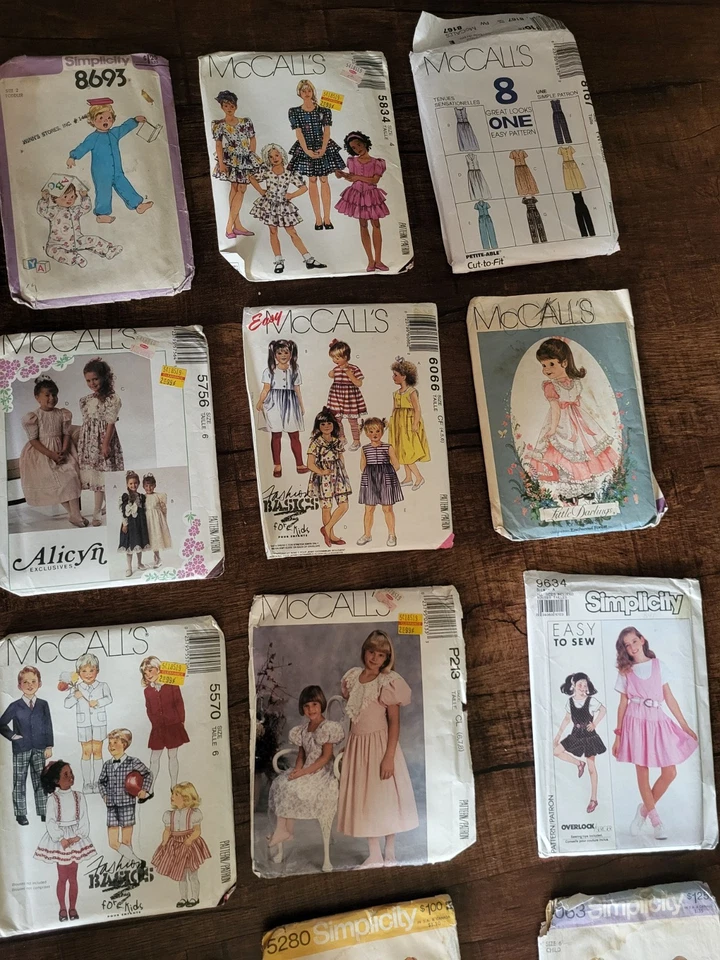 Lot 25 Vintage Sewing Patterns Simplicity, McCall's, Busybodies 1970, 80's, 90's - Image 3 of 4