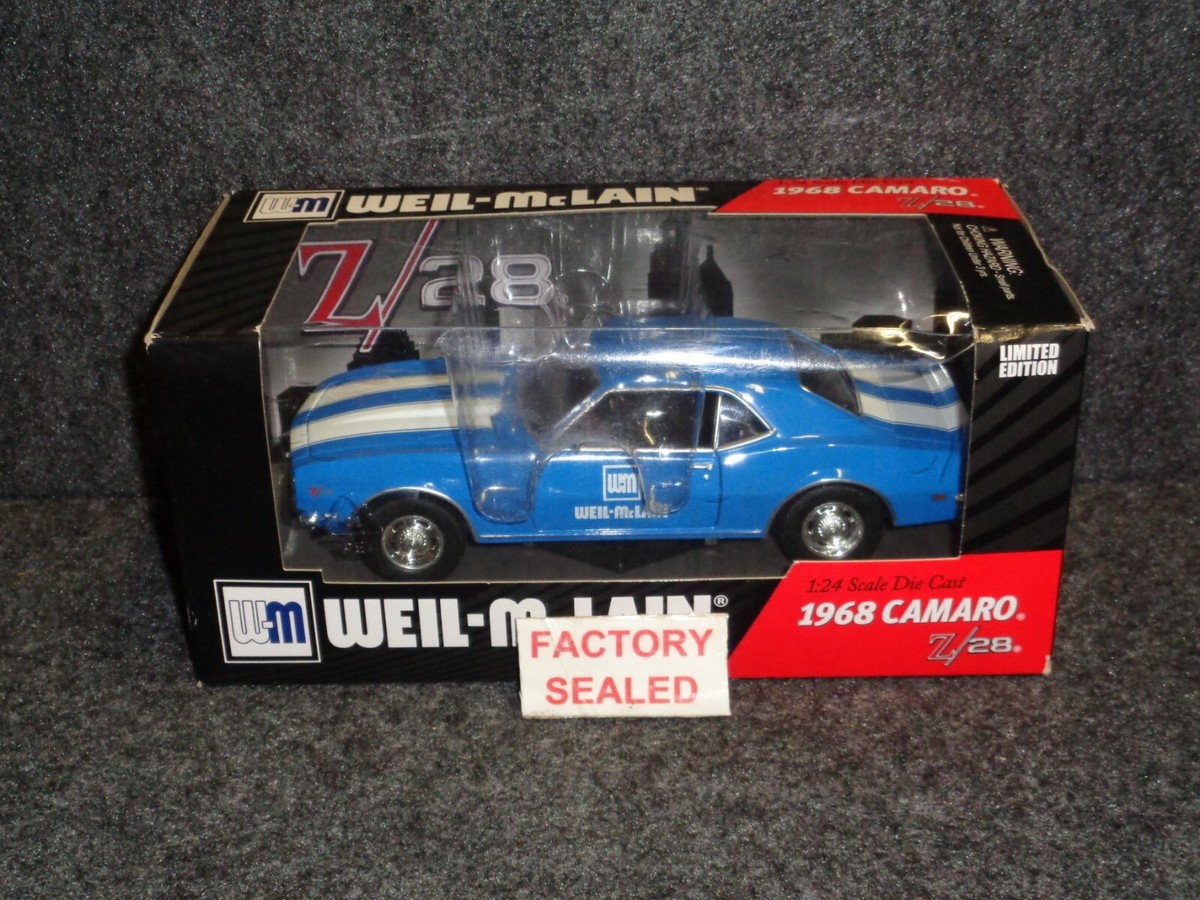 CROWN PREMIUMS 1/24 SCALE DIECAST 1968 CHEVROLET CAMARO Z28 WEIL