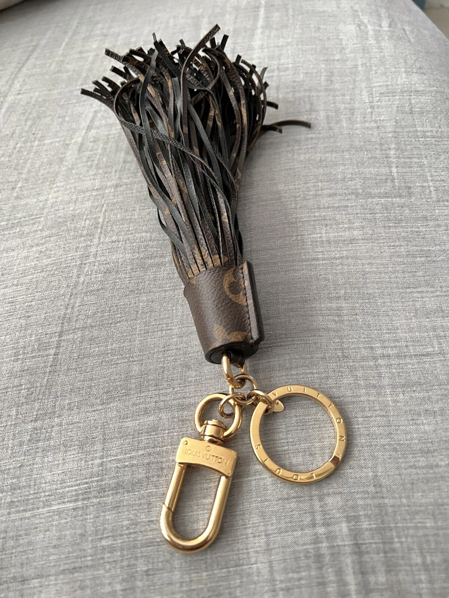 Louis Vuitton - Authenticated Tassel Bag Charm - Cloth Brown for Women, Good Condition