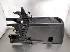 9670593077 armlehne PEUGEOT 5008 1.6 BLUE-HDI FAP 2009 381484