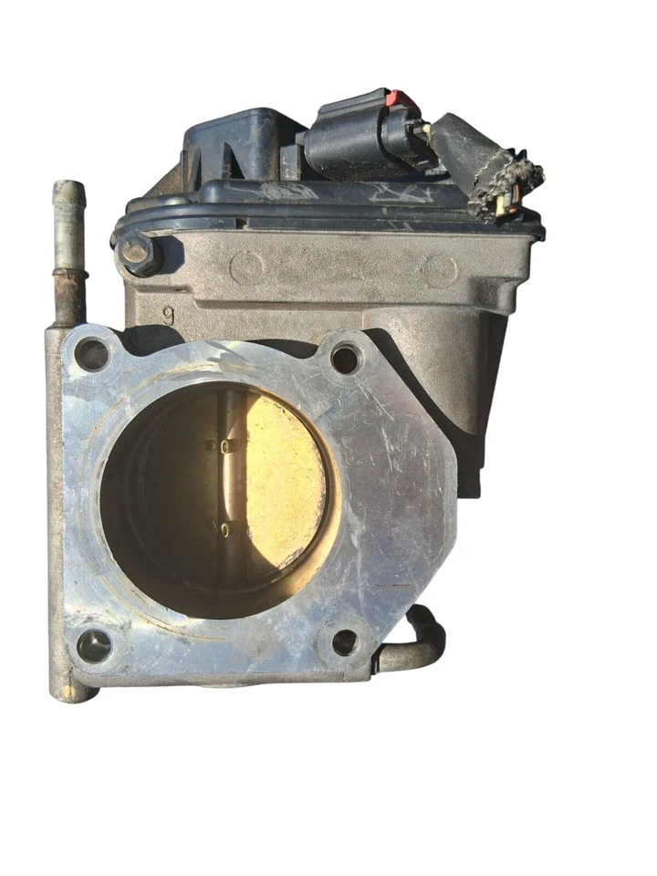 Unidad de montaje de válvula de carrocería de acelerador Mazda 6 2003-2008 3,0 L V6 3M4E-CL Foto 4 de 4