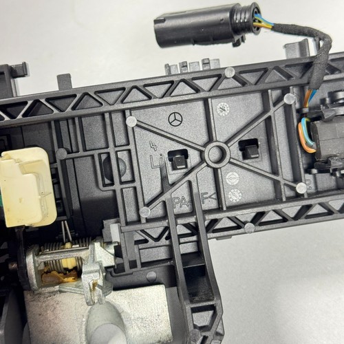 MERCEDES W212 E350 2010-2016 MANIJA DE PUERTA EXTERIOR DELANTERA IZQUIERDA SIN LLAVE GO OEM - Imagen 16 de 18