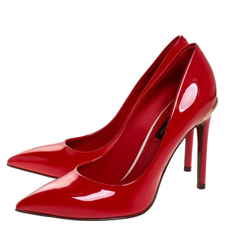 Louis Vuitton Red Patent Leather Eyeline Pumps Size 39