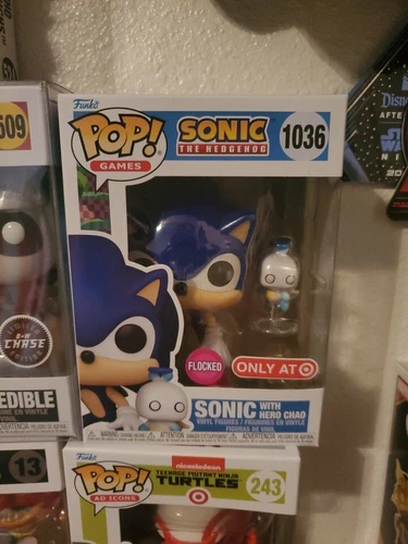 Funko Pop! Games: Flocked SONIC w/ HERO CHAO #1036  Target Exclusive 