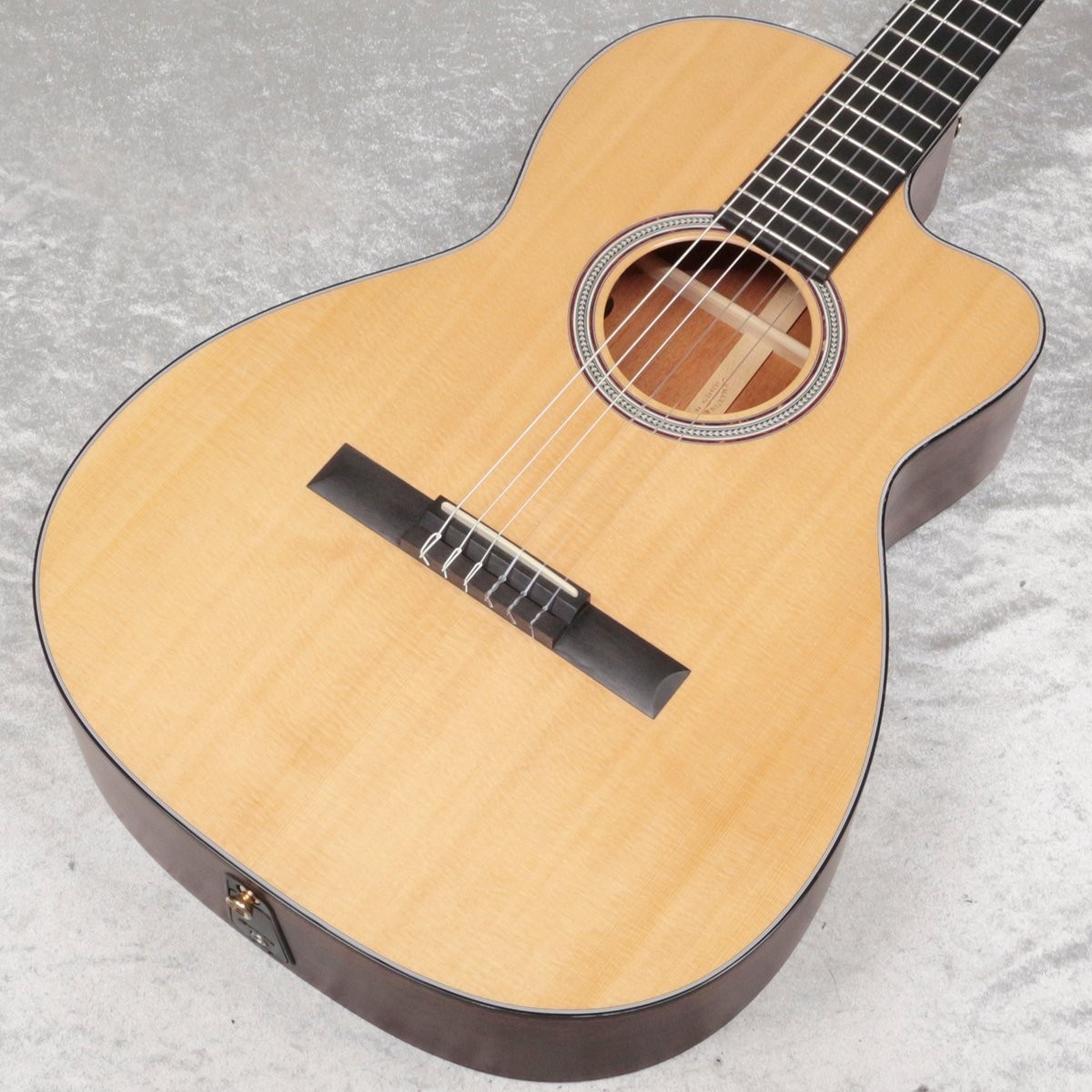 三井 Martin 000C12-16E Nylon Martin 000C12-16E Nylon Acoustic-Electric Guitar | Martin Guitar