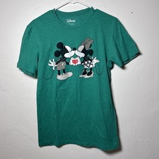 Micky and Minnie Mouse Love Disney family Green men's T-shirt Size S