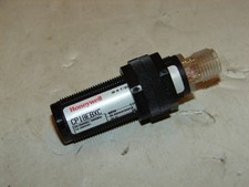 HONEYWELL CP18EBXC PHOTOELECTRIC SENSOR ***NEW***