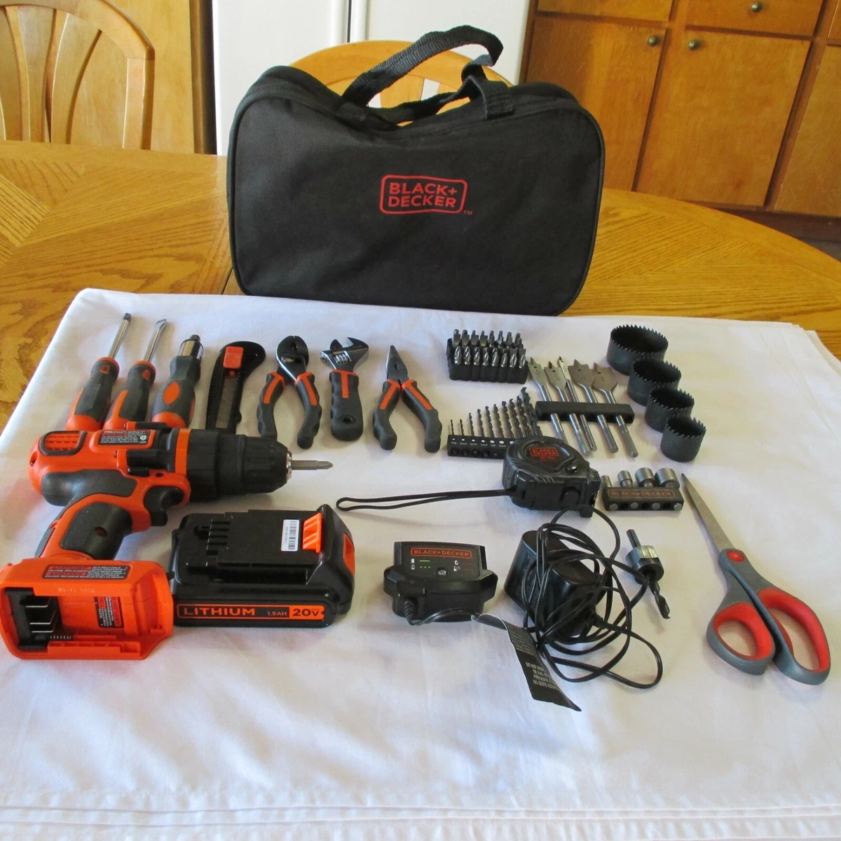 NEW BLACK + DECKER TM Multiple TOOLS With Bag 68 Piece COMBO Tool KIT + BAG