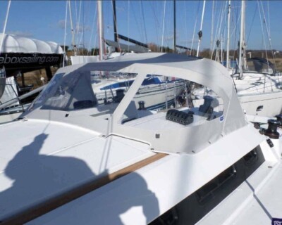 Beneteau First 35 Sprayhood und Rahmen - 3 Bögen / Farbe Grau